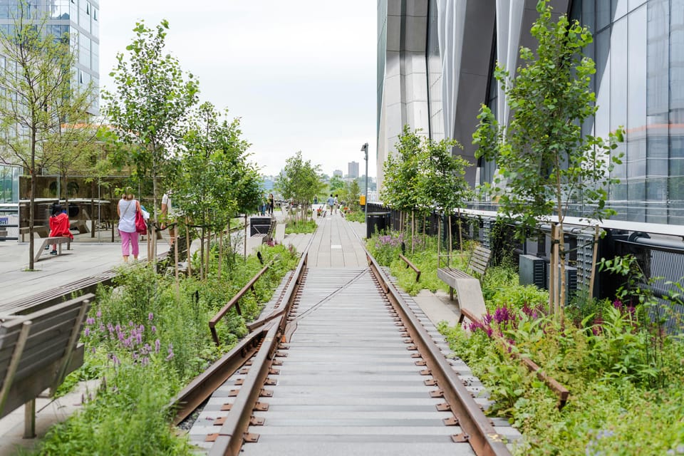 New York: High Line, Chelsea Market, and Vessel Guided Tour – New York City, New York