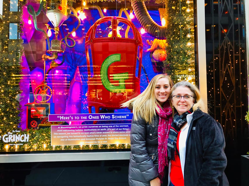 New York Holiday Lights and Movie Sites Bus Tour – New York City, New York