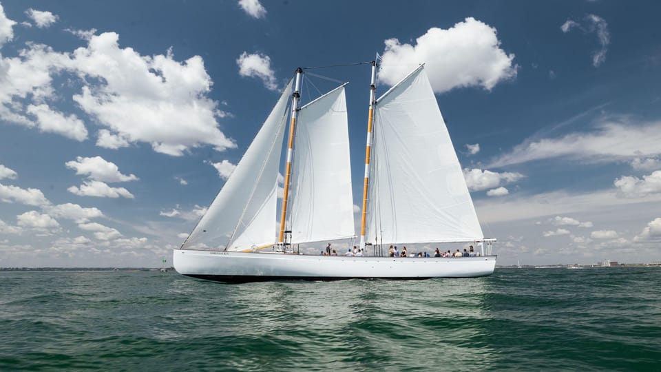 Newport: Day Sailing and Sightseeing Boat Tour on a Schooner – Newport, Rhode Island