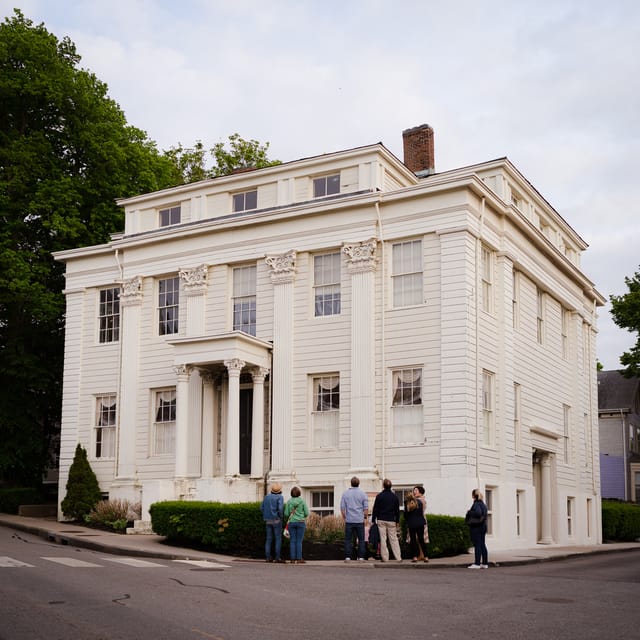 Newport: Golden to Gilded Age Guided Walking Tour – Newport, Rhode Island