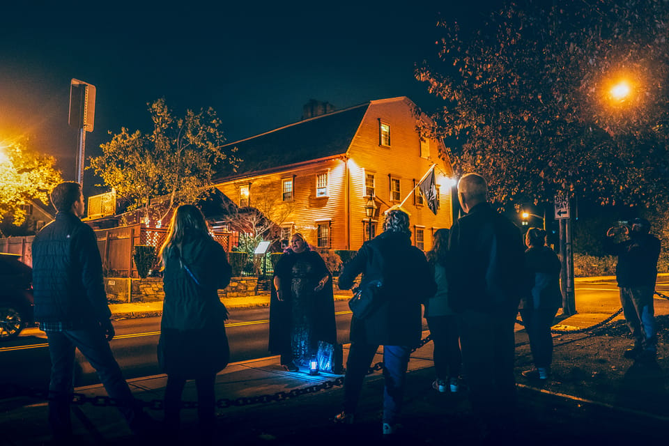 Newport: Historic District Ghosts Guided Walking Tour – Newport, Rhode Island