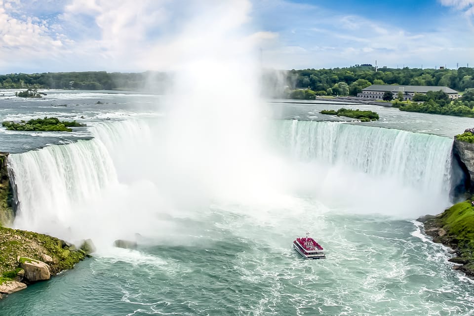 Niagara Falls, Canada: Boat Tour & Journey Behind the Falls – Niagara Falls, Canada