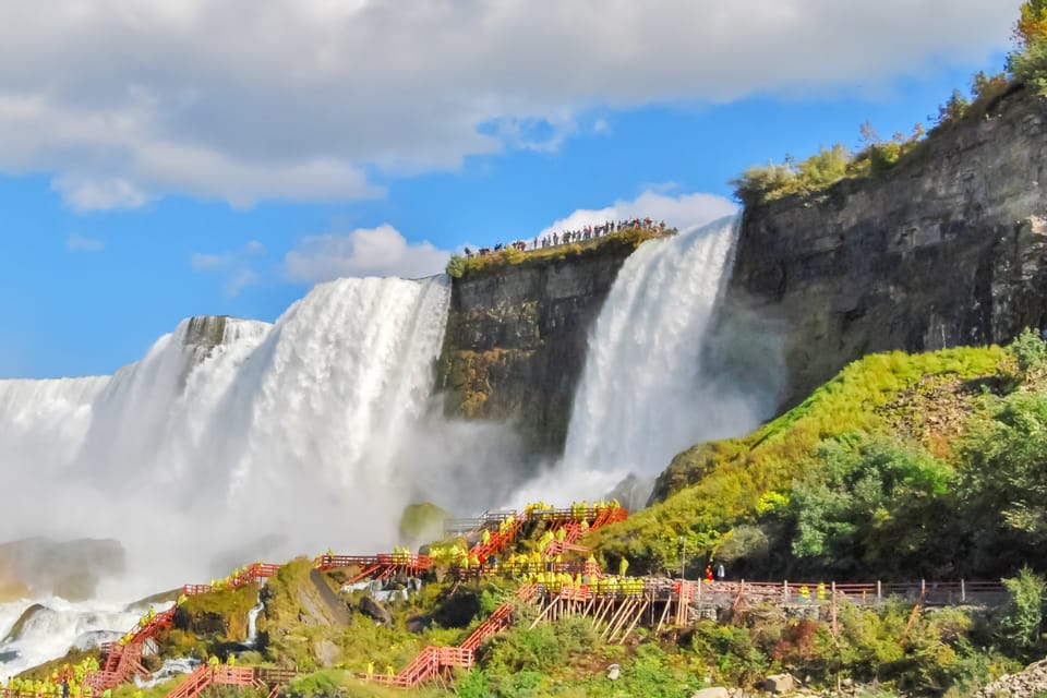 Niagara Falls: Canadian and American Deluxe Day Tour – Niagara Falls, New York