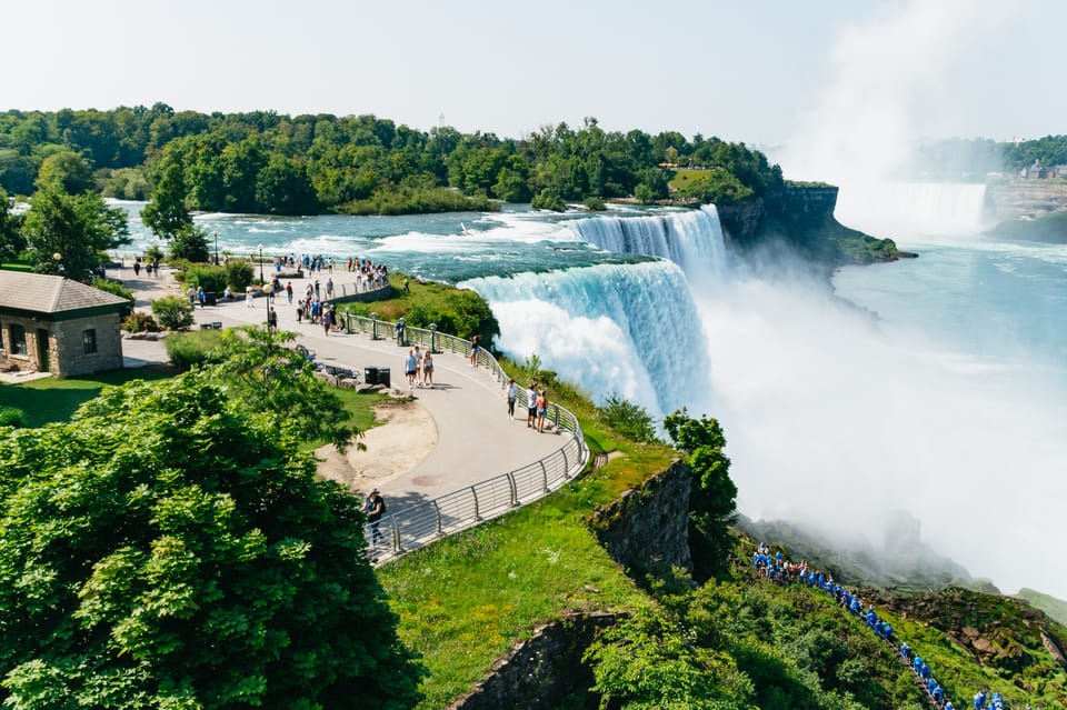 Niagara Falls: Cave of the Winds, Boat Ride, & Trolley Tour – Niagara Falls, New York