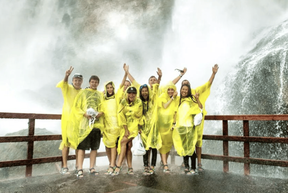 Niagara Falls, USA: Highlights Tour with Boat Ride & Cave – Niagara Falls, New York