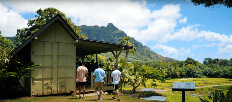 Oahu: Kualoa Farm and Secret Island Tour by Trolley – Kaneohe, Hawaii