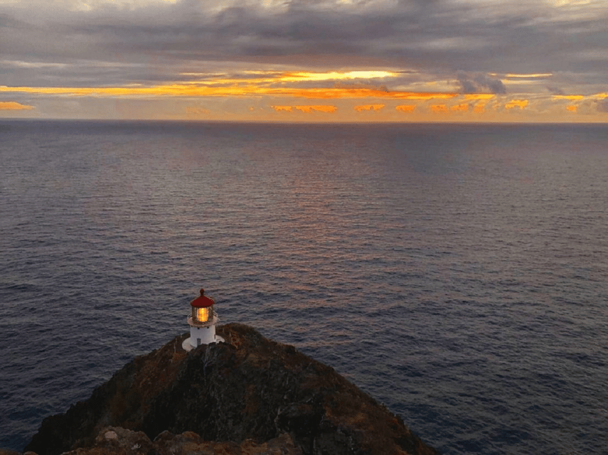 Oahu: Sunrise Hiking & East Side Makapu’u Lighththouse – Honolulu, Hawaii