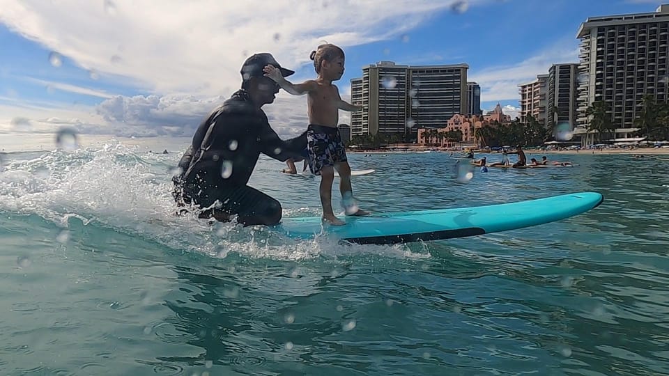 Oahu: Surfing Lesson with Native Hawaiian Instructor – Honolulu, Hawaii