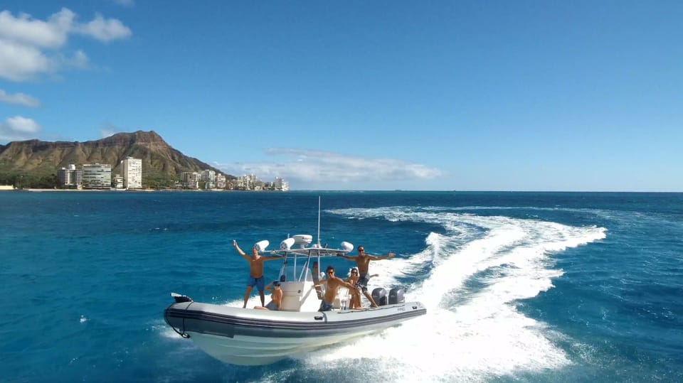 Oahu: Waikiki Private Snorkeling and Wildlife Boat Tour – Honolulu, Hawaii