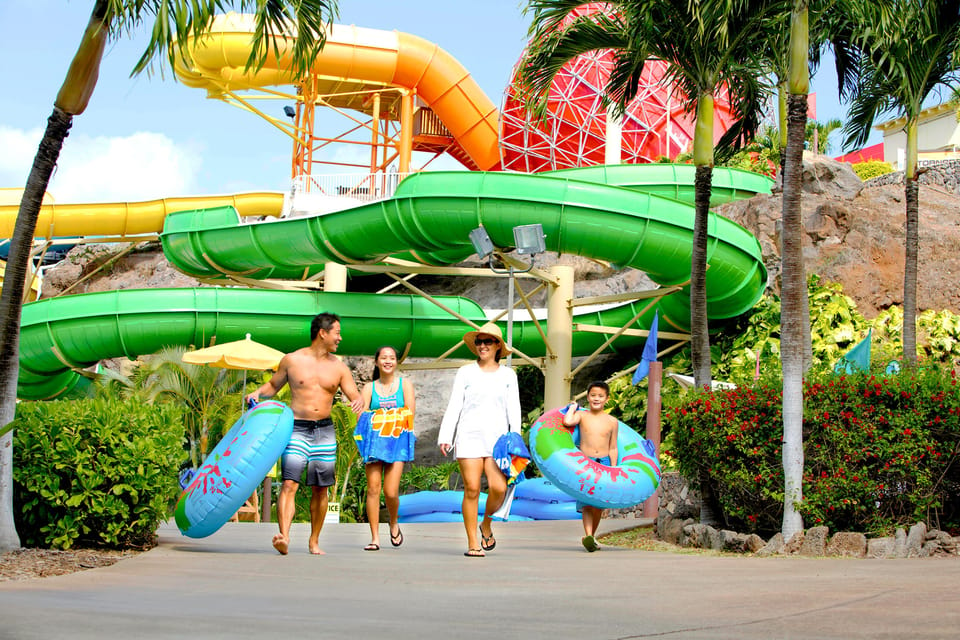 Oahu: Wet ‘n’ Wild Waterpark Ticket with Waikiki Transfer – Kapolei, Hawaii