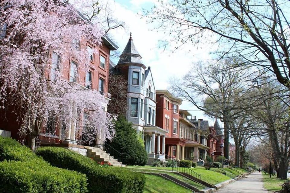 Old Louisville: History and Architecture Walking Tour – Louisville, Kentucky