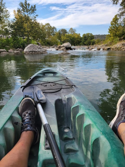 One Hour Daytime Kayak Adventure for single person – New Braunfels, Texas