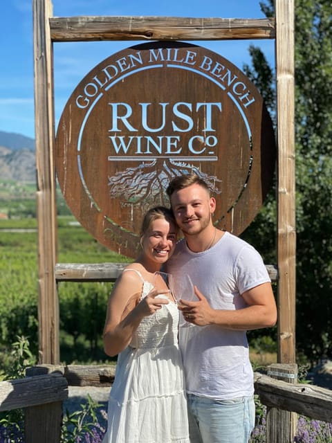 Osoyoos: Osoyoos Full Day Guided Wine Tour – Oliver, Canada