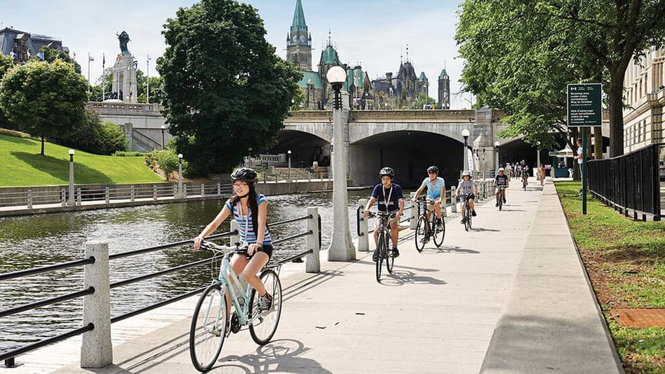 Ottawa: 4-Hour Bike Rental – Ottawa, Canada