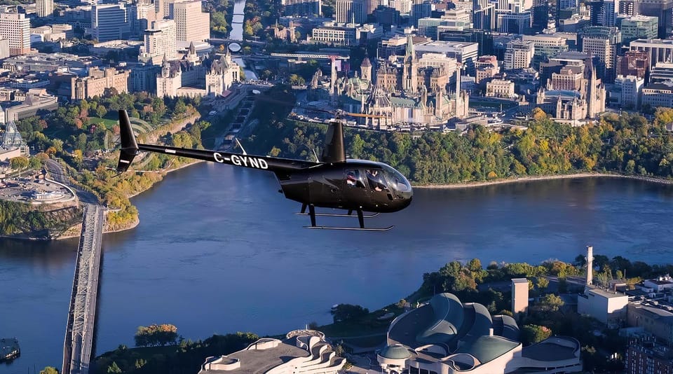 Ottawa: Helicopter Ride with Live Commentary – Ottawa, Canada