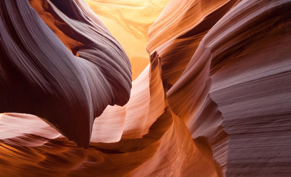 Page: Lower Antelope Canyon Entry and Navajo Guided Tour – Lower Antelope Canyon, Arizona