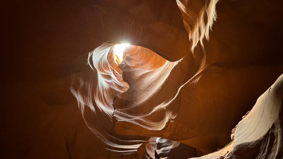 Page: Upper & Lower Antelope Canyon Combo Day Trip – Lower Antelope Canyon, Arizona