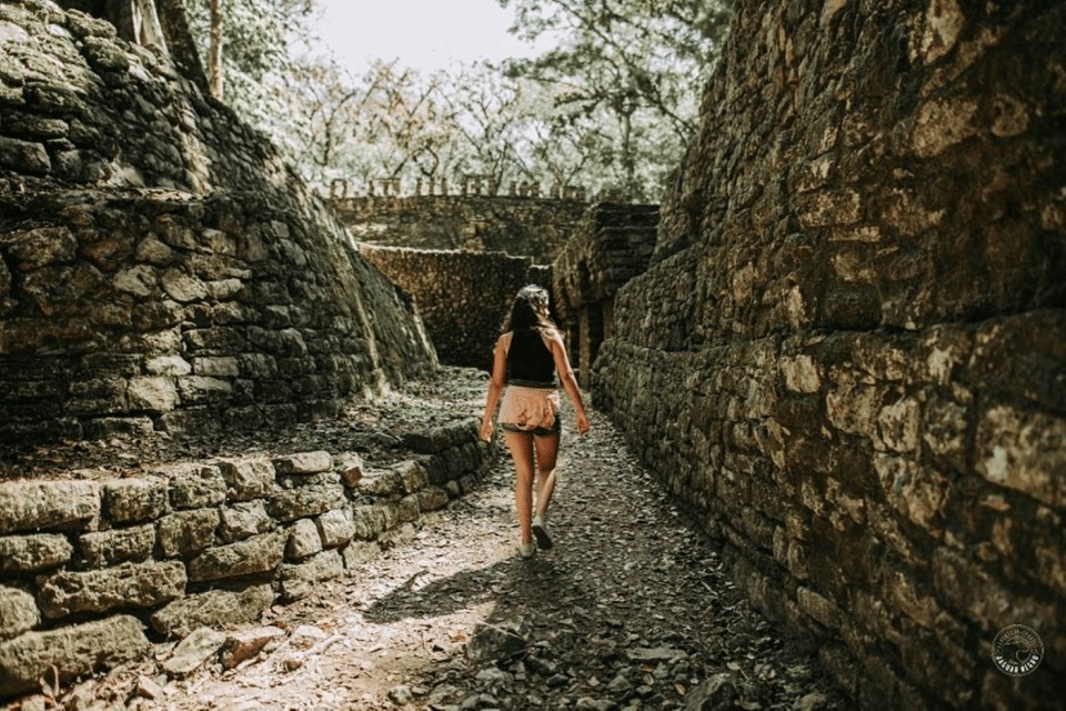 Palenque: Yaxchilán and Bonampak Archaeological Area Tour – Palenque, Chiapas, Mexico