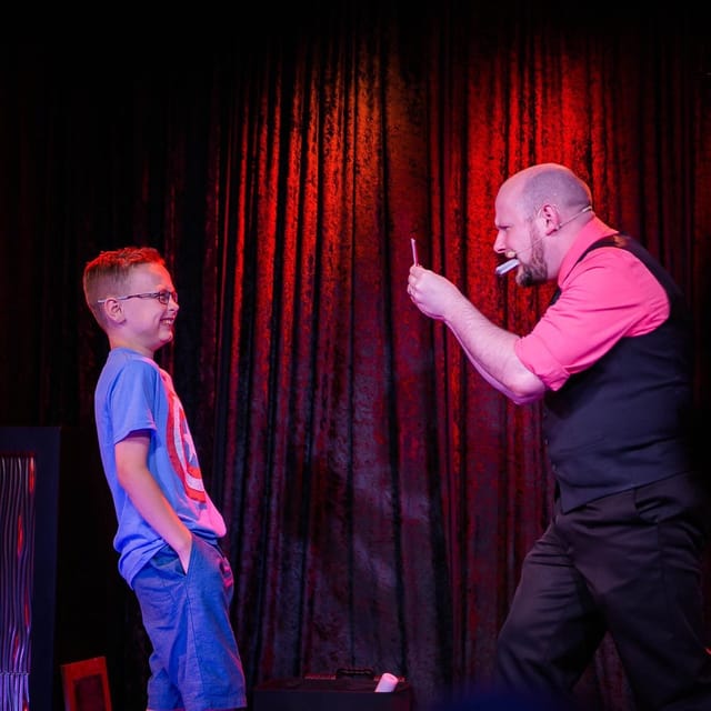 Pigeon Forge: Impossibilities Magic and Mind-Reading Show – Gatlinburg, Tennessee