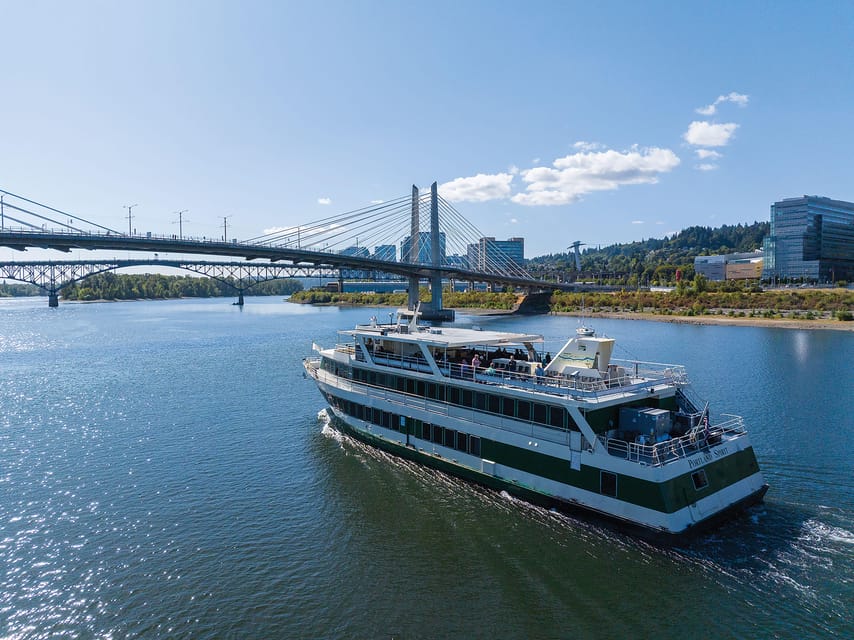 Portland: Champagne Brunch Cruise on Willamette River – Portland, Oregon