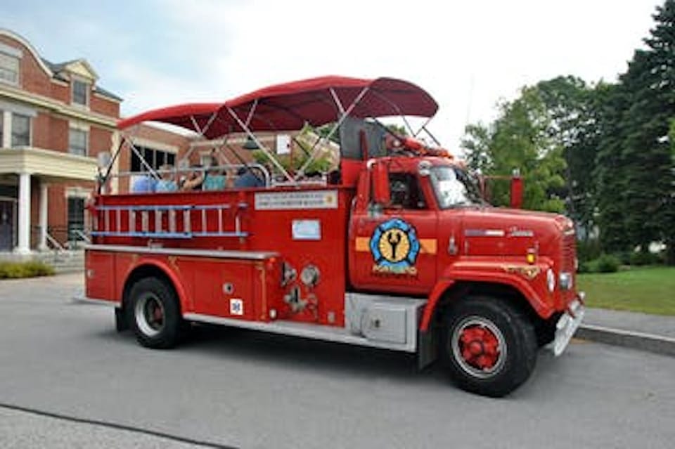 Portland, Maine: Tour in Vintage Fire Engine – Portland, Maine