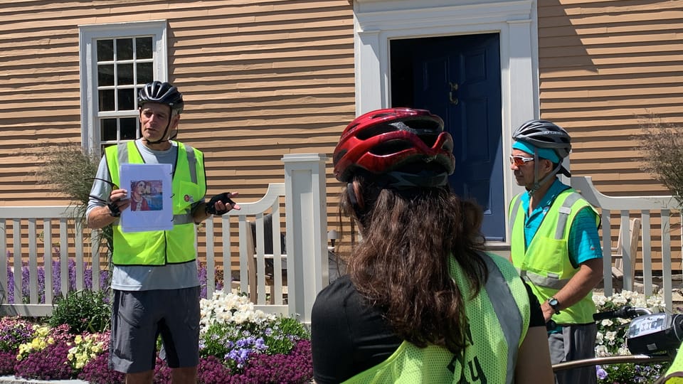 Portsmouth: Historic Neighborhoods Guided Bike Tour – Portsmouth, New Hampshire