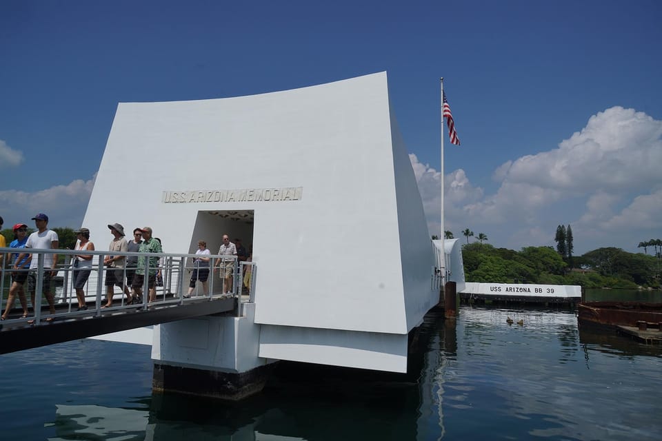 Private Pearl Harbor – USS Arizona and USS Missouri – Hawaii, Hawaii