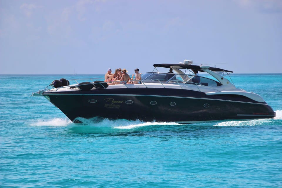 Private Yacht Sunseeker 60ft – Playa Norte, Isla Mujeres, Mexico