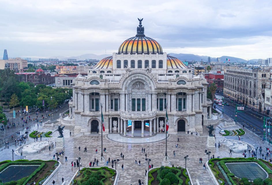 Romantic Walking Tour in Mexico City – Mexico City, Mexico