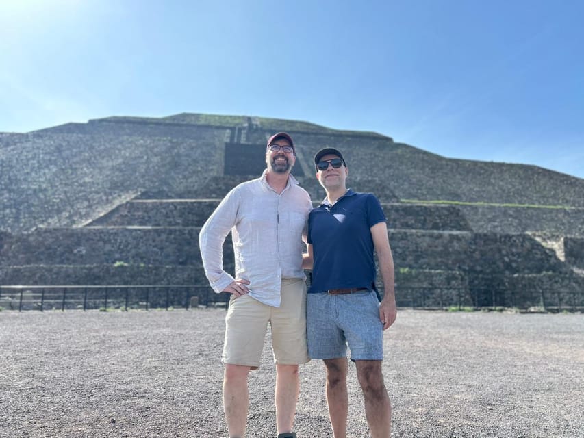 SHARED TOUR OF TEOTIHUACAN WITH BREAKFAST IN CAVE INCLUDED – San Juan Teotihuacán, Mexico