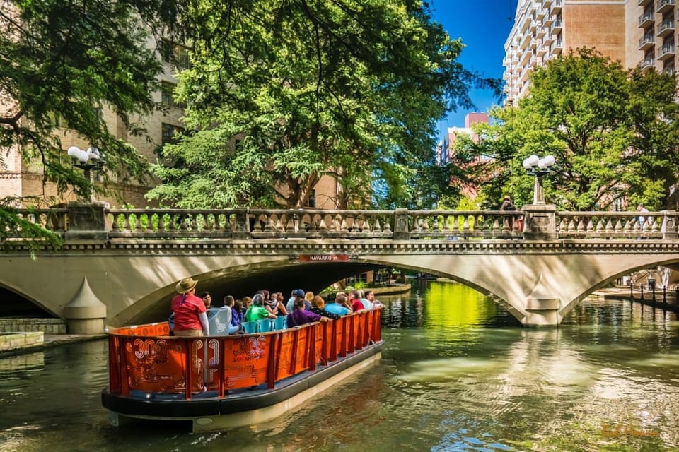 San Antonio: Small Group Tour w/ Alamo, Tower & River Cruise – San Antonio, Texas