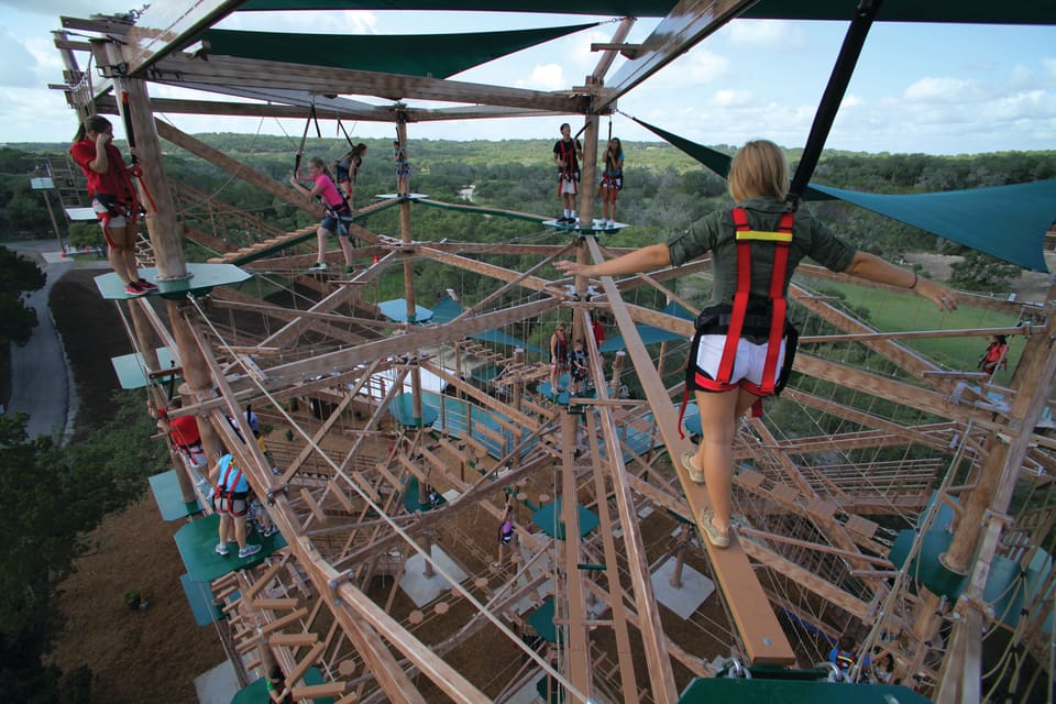 San Antonio: Twisted Trails Zip Rails, Ropes & Climbing Wall – San Antonio, Texas