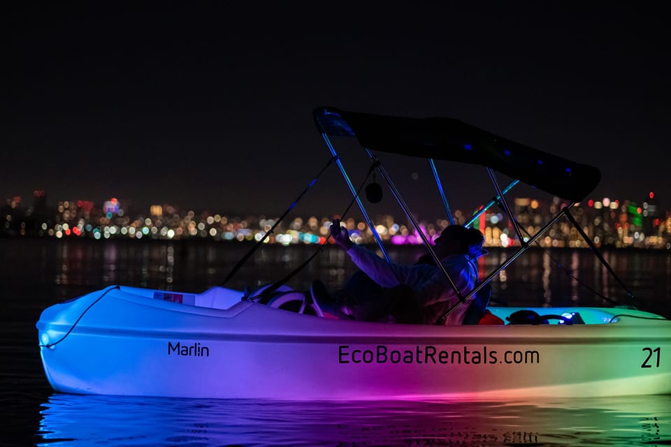 San Diego: Night Date Glow Pedal Boat with Downtown Views – San Diego, California