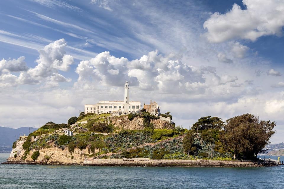 San Francisco: Alcatraz Island & Chinatown Walking Tour – San Francisco, California