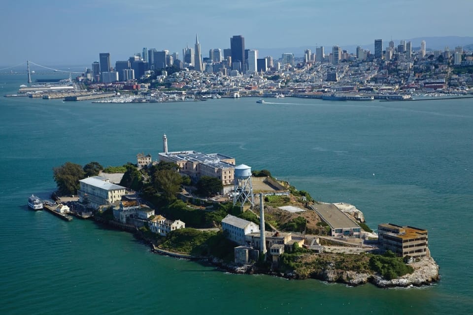 San Francisco: City Tour and Alcatraz Entrance Ticket Combo – San Francisco, California