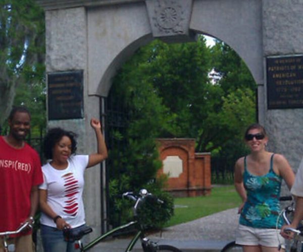 Savannah: Haunted Bike Tour – Savannah, Georgia