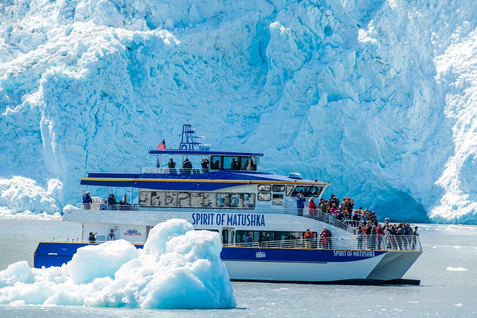 Seward: Kenai Fjords National Park Catamaran Cruise w/Lunch – Seward, Alaska