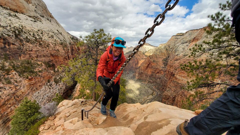 Springdale: Angels Landing Summit Guided Hike with Permit – Zion National Park, Utah