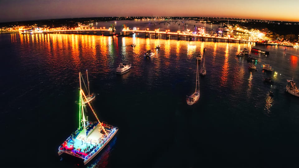 St. Augustine: Nights of Lights Cruise with Music and Drinks – St. Augustine, Florida