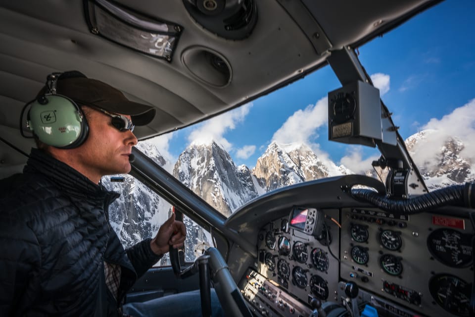 Talkeetna: Denali Flight Tour with Glacier Landing – Alaska, Alaska