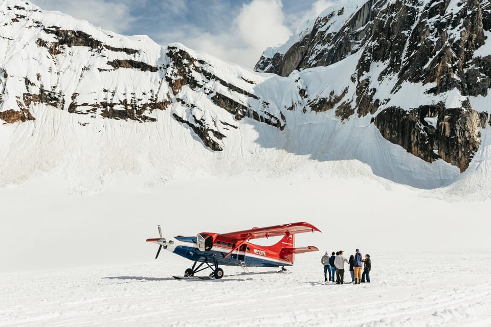 Talkeetna: Grand Denali Flight with Optional Glacier Landing – Alaska, Alaska