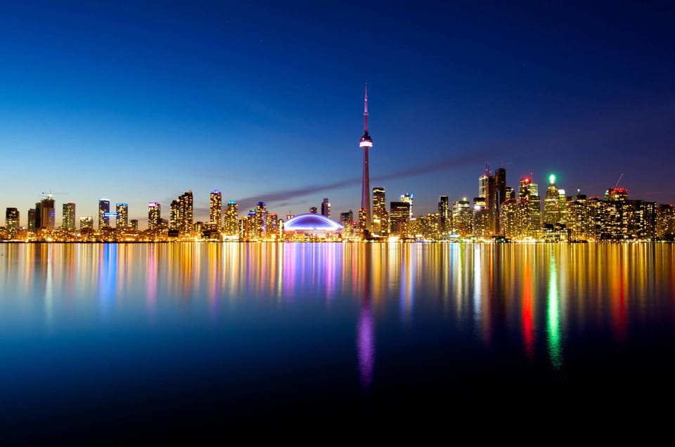 Toronto: Full Moon Sail on Lake Ontario – Toronto, Canada