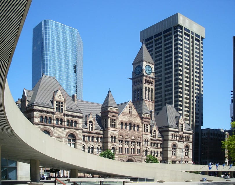 Toronto: Self-Guided Audio Tour – Toronto, Canada