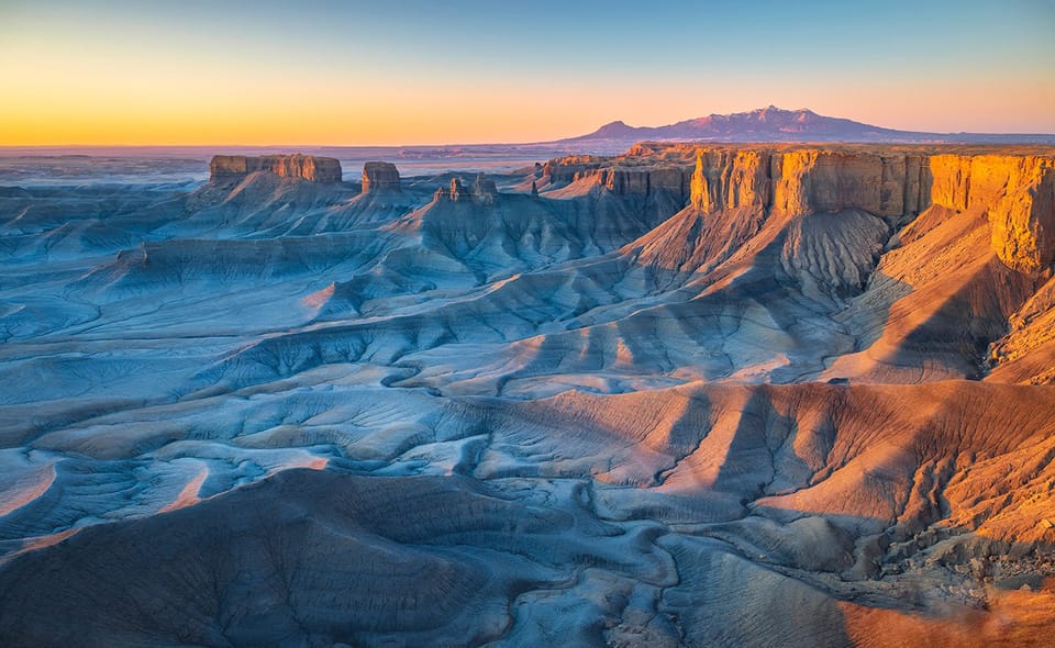 Torrey: Moonscape, Factory Butte, and Capitol Reef Park Tour – Capitol Reef National Park, Utah