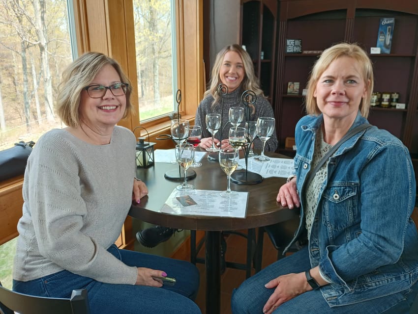 Traverse City: Left Foot Charley Leelanau Wine Tour – Rove Estate Vineyard & Winery, Michigan