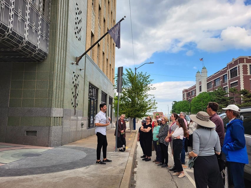 Tulsa: Art Deco Walking Tour of Tulsa – Tulsa, Oklahoma