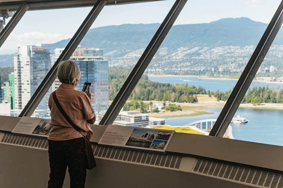 Vancouver: Entry Ticket for the Vancouver Lookout – Vancouver, Canada