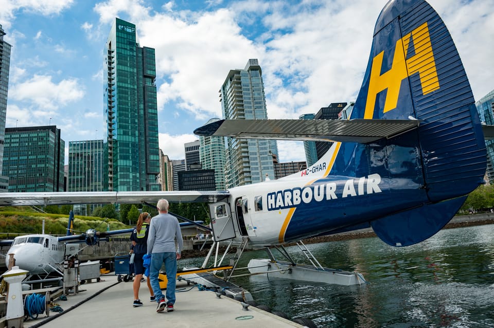 Vancouver: Extended Panorama Flight by Seaplane – Vancouver, Canada