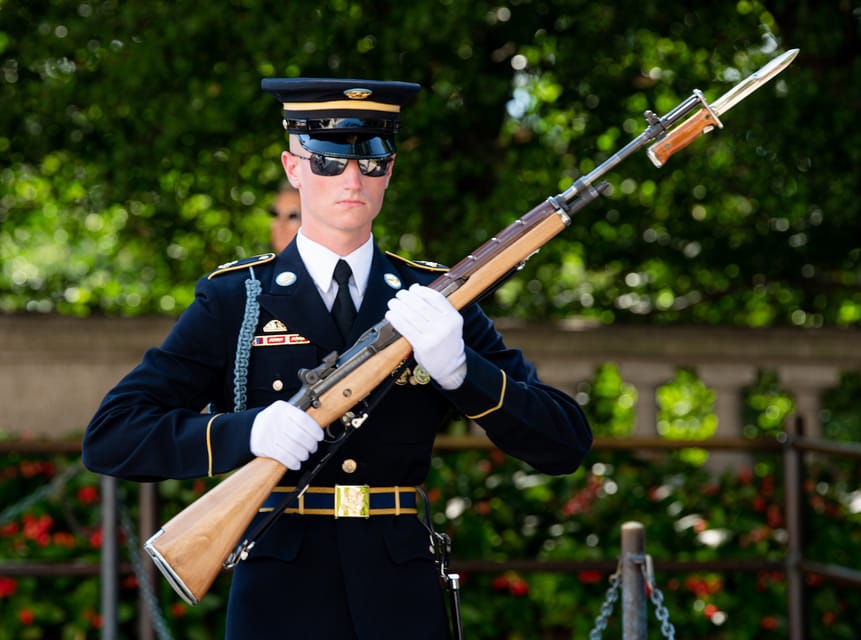 Washington,DC: Guided Arlington National Cemetery Tour – Washington DC