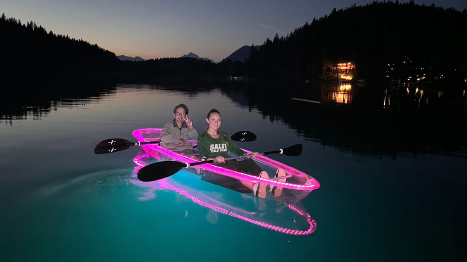 West Glacier, Montana: Illuminated Sunset Guided Kayak Tour – Flathead Lake, Idaho